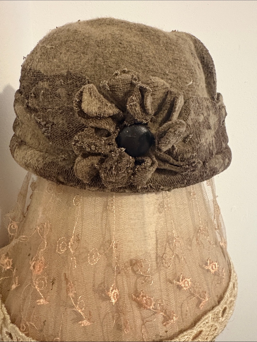 Vintage Betmar Tan/Olive Green Wool Flower Cloche Hat